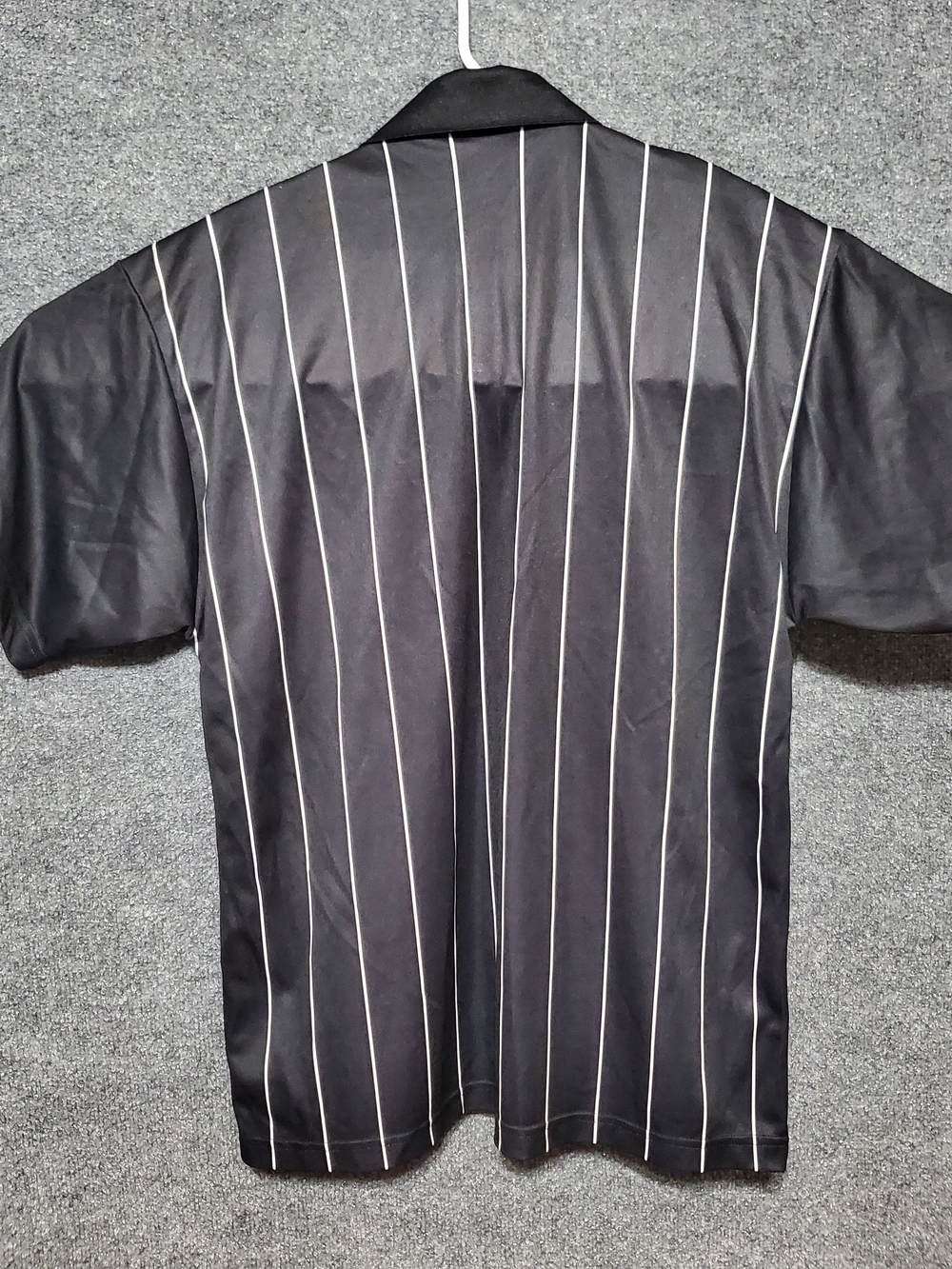 Official Sports Soccer Referee Jersey Shirt Mens Medium Black White Short Sleeve - Picture 6 of 9